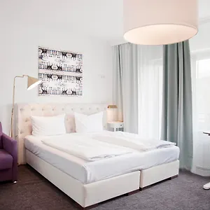 *** Hotel Les Nations Německo