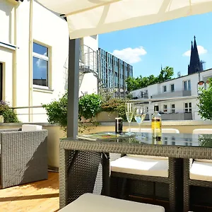 Hotel Domstern ***