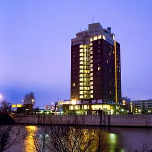 **** Hotel Hi International Německo